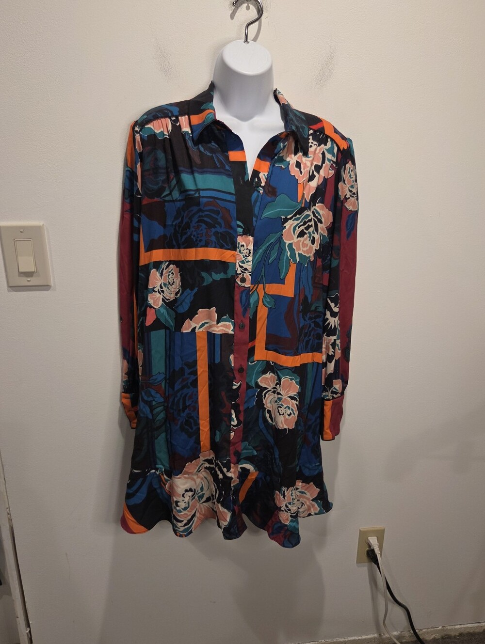 Parker Size L Norma Vibrant Floral Print Button Down Dress